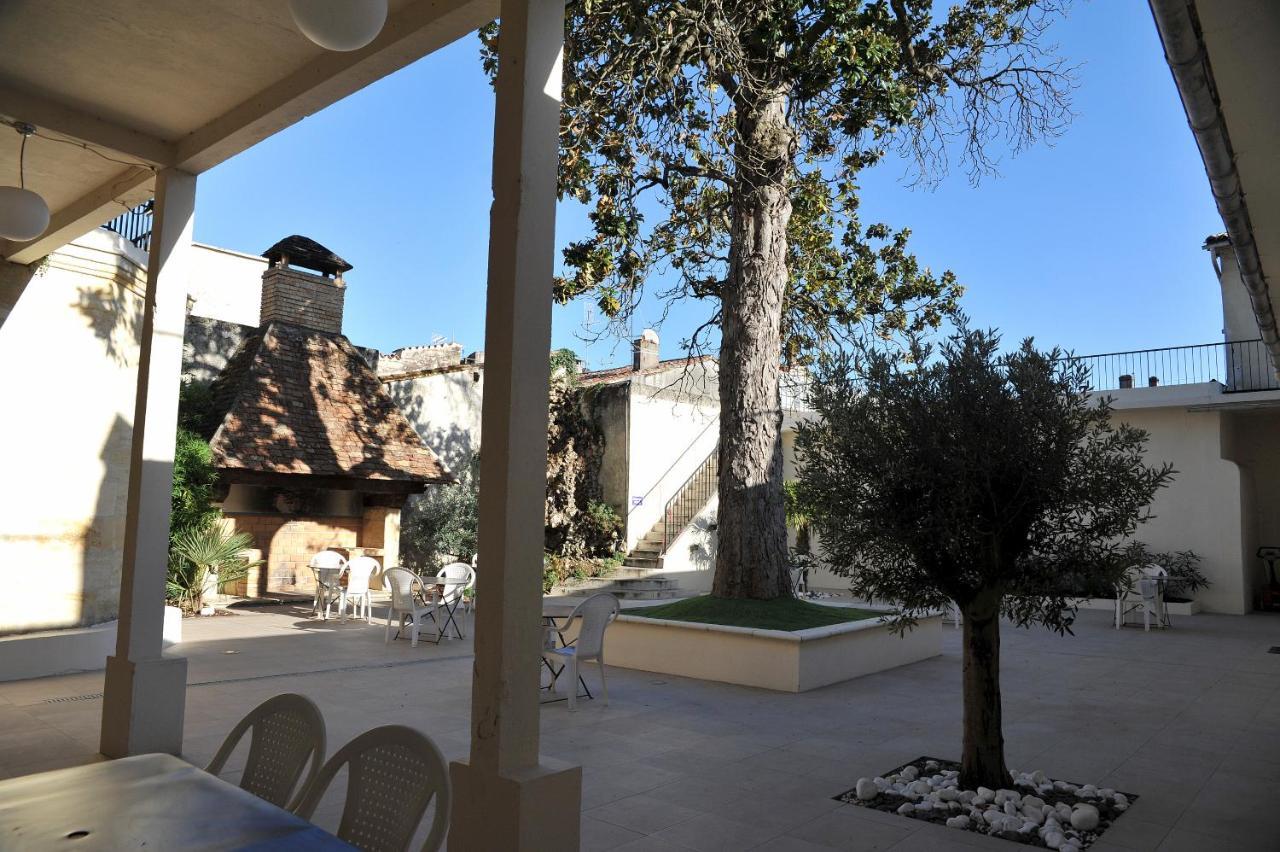 Grand Hotel Sainte-Foy-la-Grande Dış mekan fotoğraf